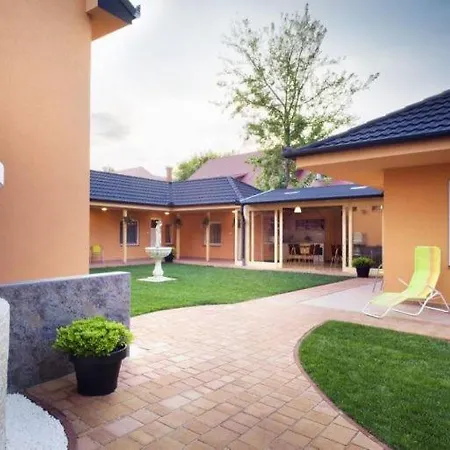 Sunshine Sh Apartmanhaz *