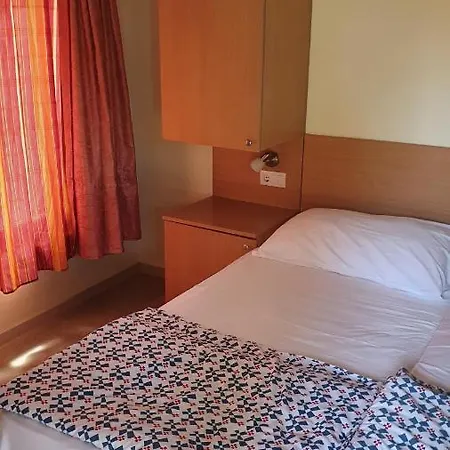 Sunshine Sh Apartmanhaz *